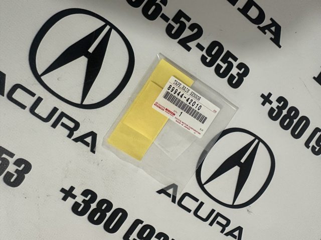 Пластина датчика дощу 8994442010 TOYOTA