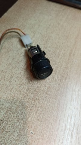 Прикуриватель Mercedes Vito 2