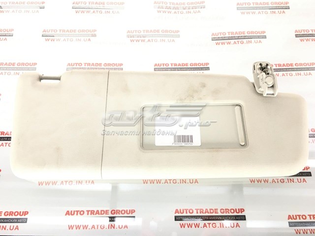 Козирок сонцезахисний 561857552A2F4 VAG