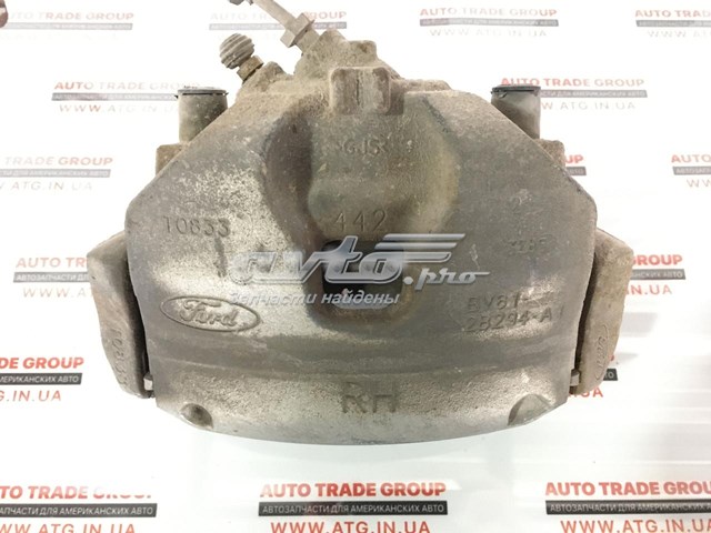 Супорт гальмівний, передній, правий CV6Z2B120A FORD