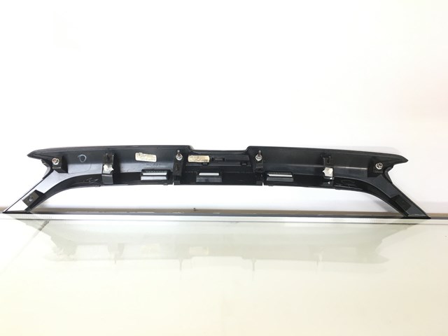 Накладка на багажник DS7Z5443400BA FORD