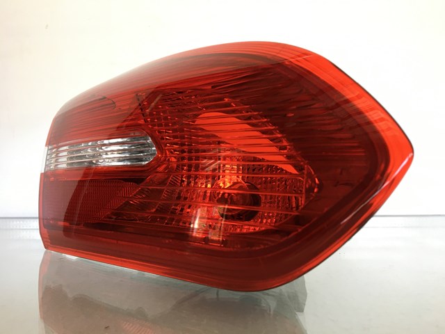 Задня ліва внутрішня фара F1EZ13405A КИТАЙ