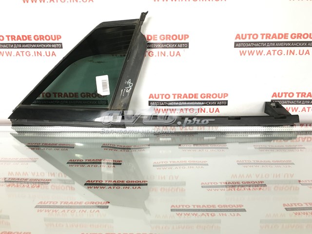 Скло-кватирка дверей, передніх, правих GS7Z5421400A FORD