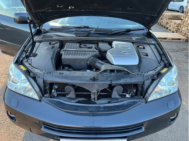 Кронштейн кріплення радіатора 5320148031 TOYOTA
