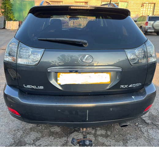 Задні двері багажника 6700548240 TOYOTA
