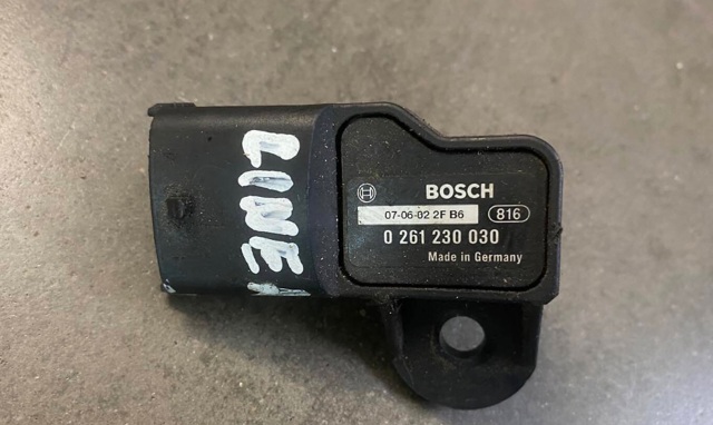 Датчик абсолютного тиску 0261230030 BOSCH