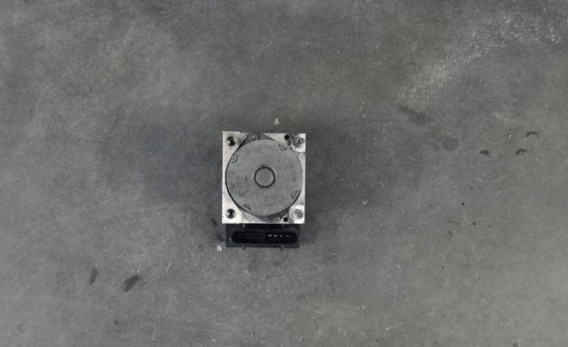 Блок управління АБС (ABS) 0265231858 BOSCH