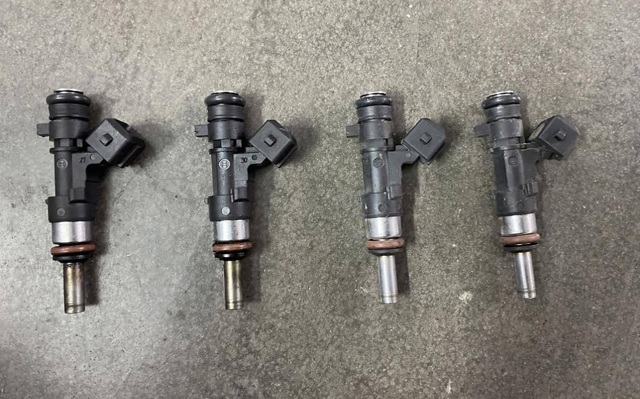 Форсунки електромагнітні 0280158167 BOSCH