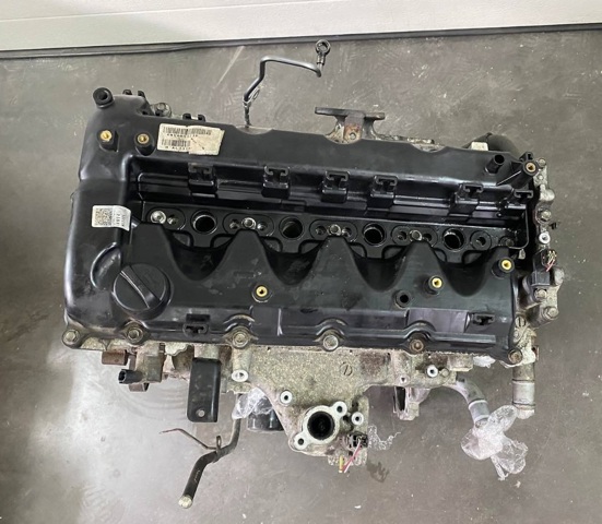 Кришка клапанна 1035A907 MITSUBISHI