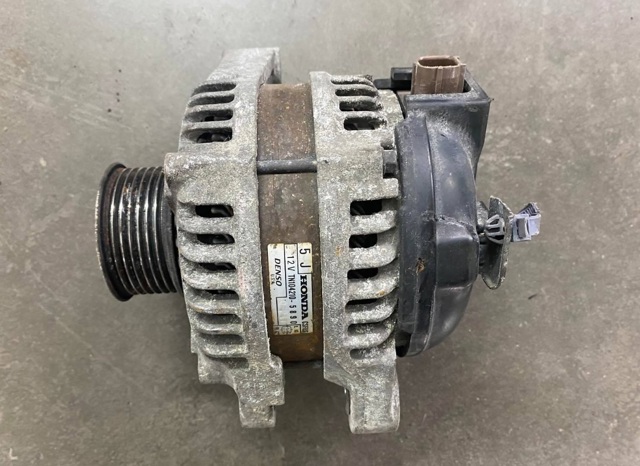 Авто генератор 1042105890 HONDA