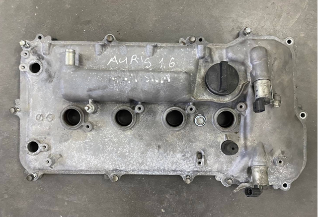 Кришка клапанів 1120137022 TOYOTA