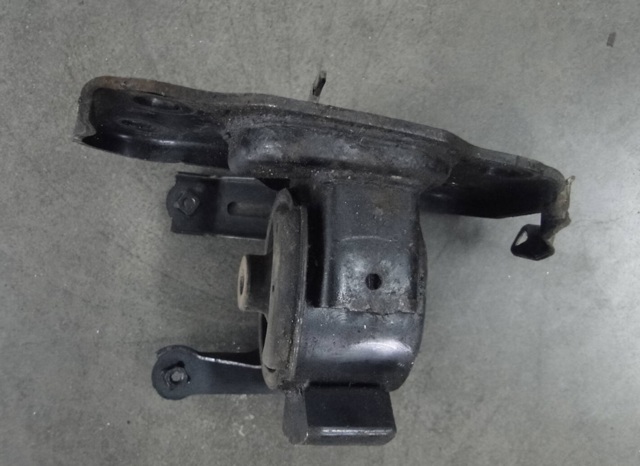 Ліва подушка двигуна 123720D140 TOYOTA