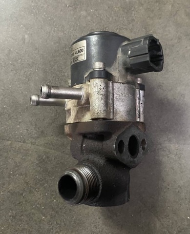 Клапан EGR Nissan Maxima