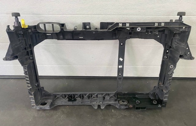 Рамка передньої панелі 1770945 FORD