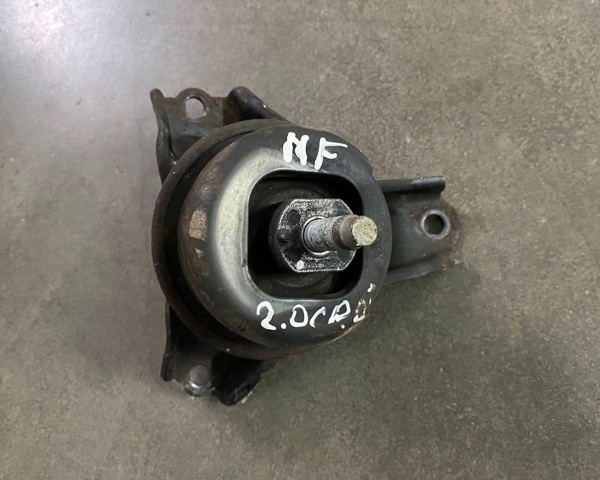 Права подушка двигуна 218103K400 HYUNDAI