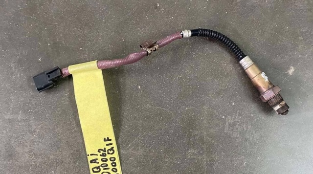 Лямбда зонд, датчик кисню до каталізатора 2269000Q1F NISSAN