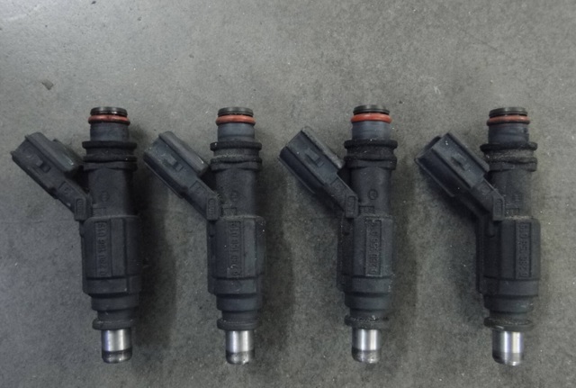 Форсунки електромагнітні 232500D030 TOYOTA