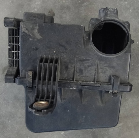 Корпус повітряного фільтра 281103K010 HYUNDAI
