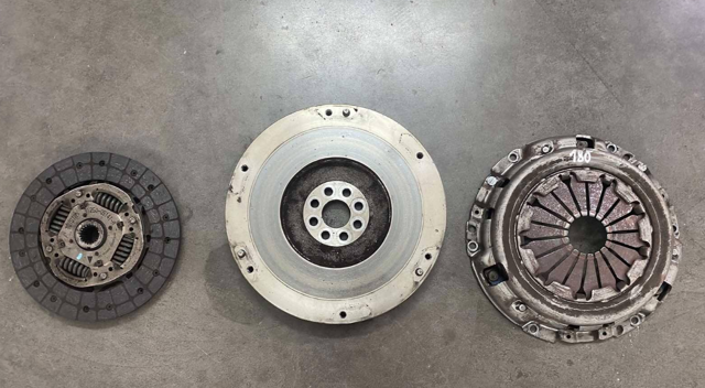 Комплект зчеплення  3121005131 TOYOTA
