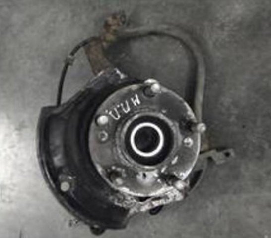 Цапфа поворотного кулака 400142Y000 NISSAN