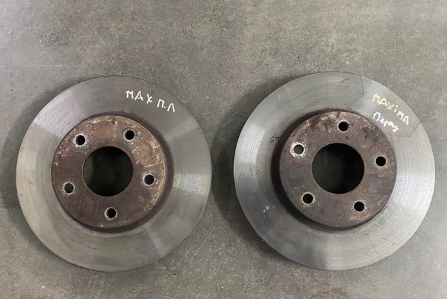 Диск переднього гальма 402063Y503 NISSAN