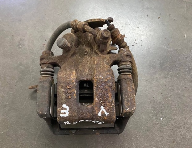 Задній гальмівний супорт лівий 43019TA0A81 HONDA