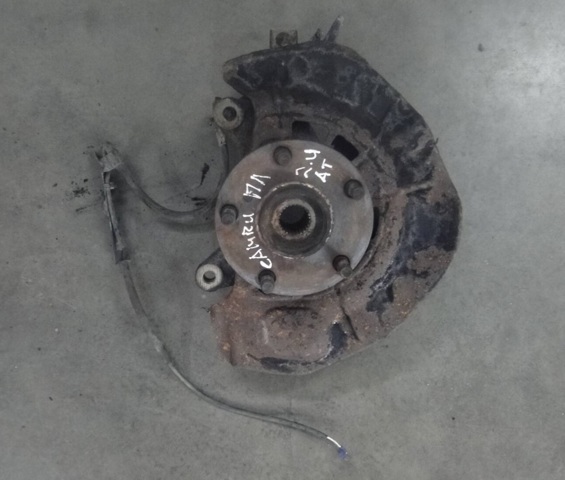 Цапфа поворотна ліва 43212AA010 TOYOTA