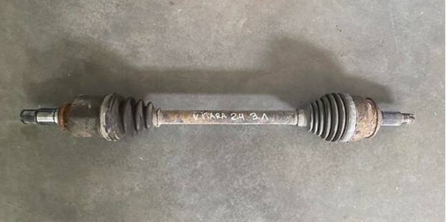 Піввісь задня, ліва 4410679K20 SUZUKI