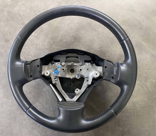 Рульове колесо 4510002570B0 TOYOTA