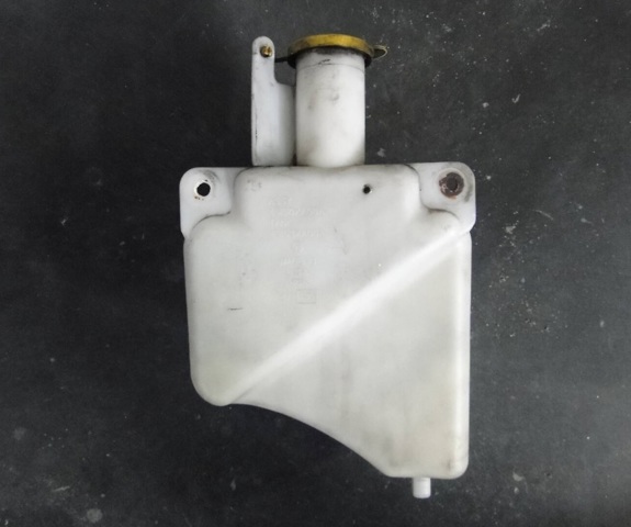 Бачок розширювальний 45150XA00A SUBARU