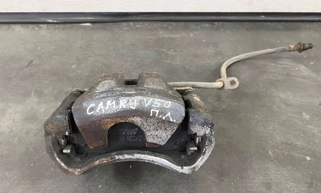 Супорт гальмівний, передній, лівий 4775033361 TOYOTA