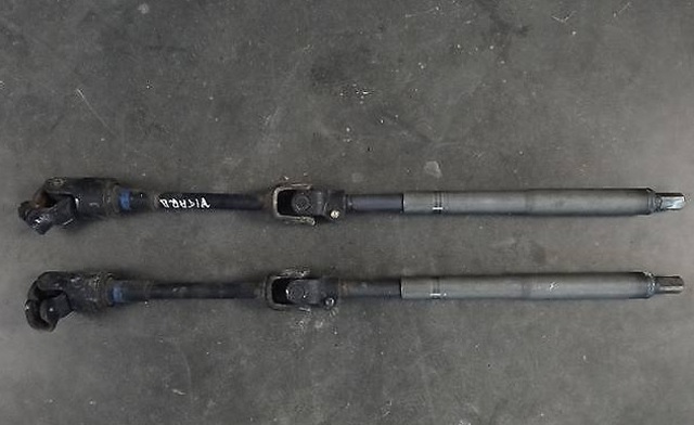 Вал рульової колонки, нижній 4822065J50 SUZUKI