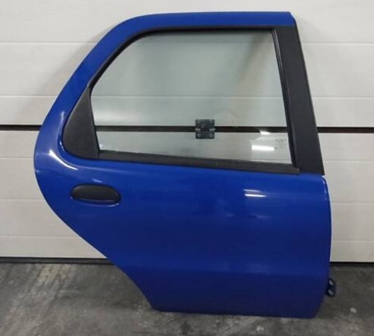 Двері задні, праві Fiat Albea 172