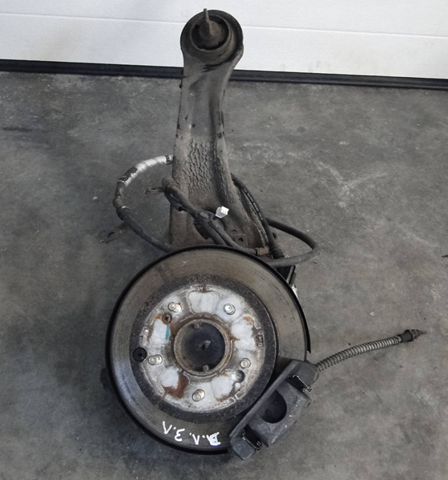 Маточина заднього колеса 527302G200 HYUNDAI
