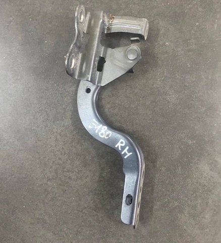 Завіса капота права 5341002330 TOYOTA