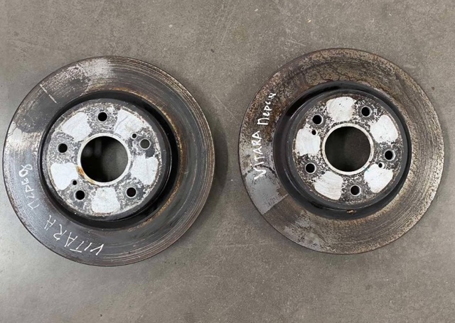 Диск переднього гальма 5521165J02 SUZUKI