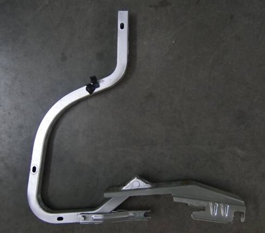 Петля кришки багажника 6451033070 TOYOTA