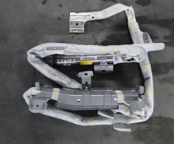 Подушка безпеки, збоку, права, AIRBAG 7030A082 MITSUBISHI