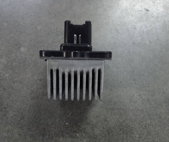 Реле обігрівача 7802A006 MITSUBISHI