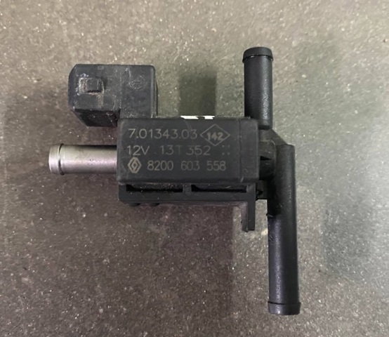 Клапан соленоїд регулювання заслонки EGR 8200603558 NISSAN