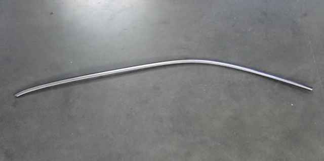 Накладка передніх лівих дверей верхніх 828502G000 HYUNDAI