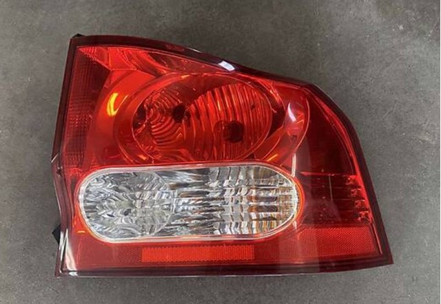 Ліхтар задній правий 8360231011 SSANG YONG