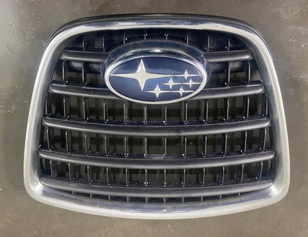 Решітка радіатора 91121XA00A SUBARU