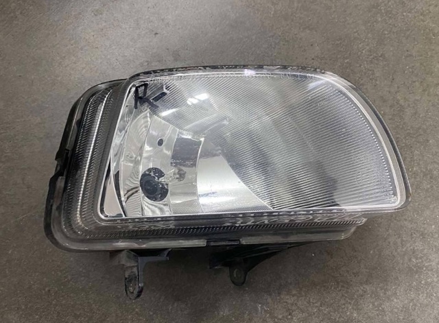 Фара протитуманна, права 922022G500 HYUNDAI