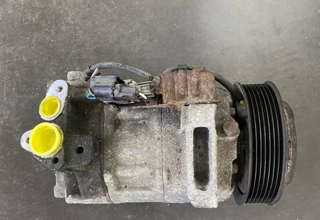 Насос кондиціонера 926004EB0A NISSAN