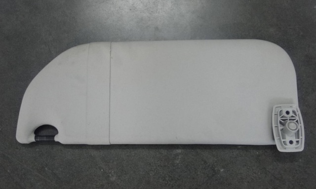 Козирок 98000904BJ PEUGEOT