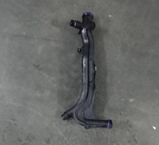 Водопровідна труба системи охолодження 9806793080 PEUGEOT