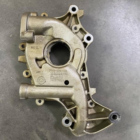 Помпа масляна CY0114100 MAZDA