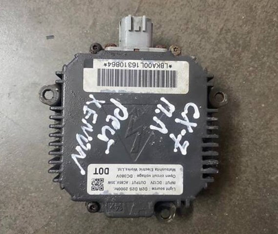 Блок управління фарами E221510H3 MAZDA