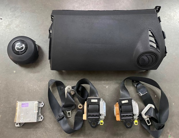 Подушка Айрбег водія E22357K00A MAZDA
